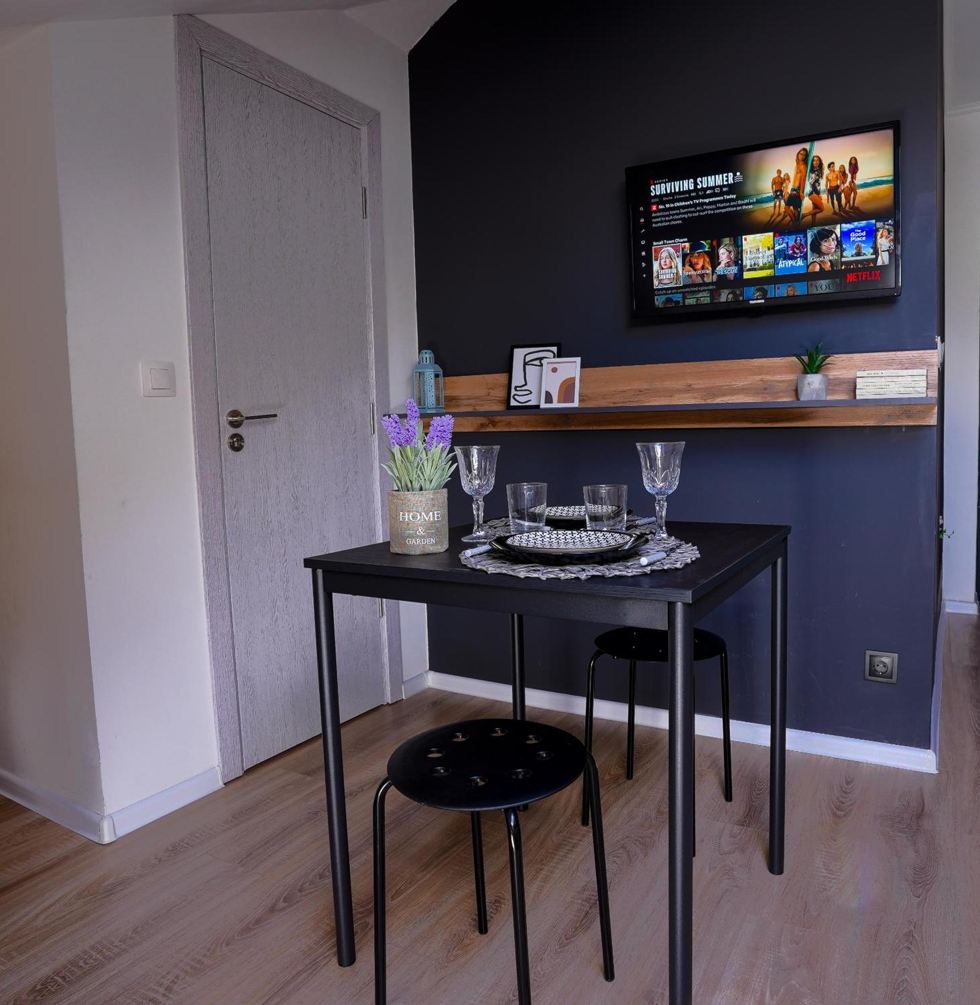 Lily'S Studio 7 By Bulgarentals - Central Sofia Eksteriør bilde